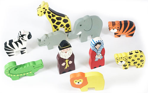 Noaks ark med 18 figurer, Träleksak