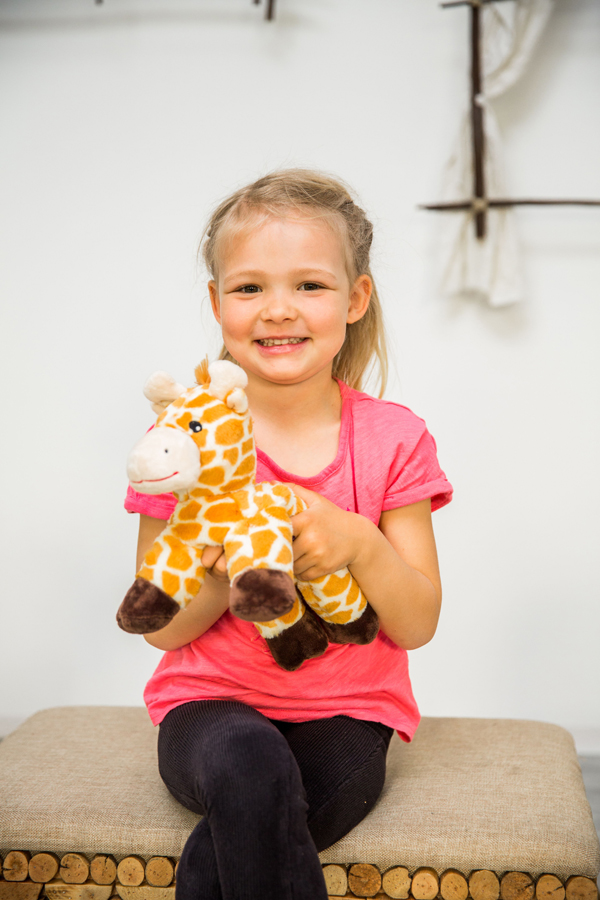 Värmenalle Giraffen Greta - Habibi Plush